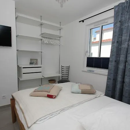Zentrale Mit Balkon, Gratis Nutzung Vom Ahoi Erlebnisbad Und Sauna In Sellin - Anni 05 Goehren (Ruegen)